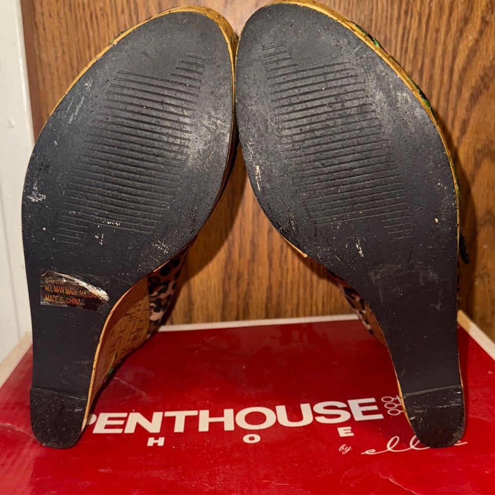 Penthouse by Ellie Shoes Leopard Wedges with embroidery - Picture 3 of 7